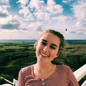 Meet your Posher, Ellen